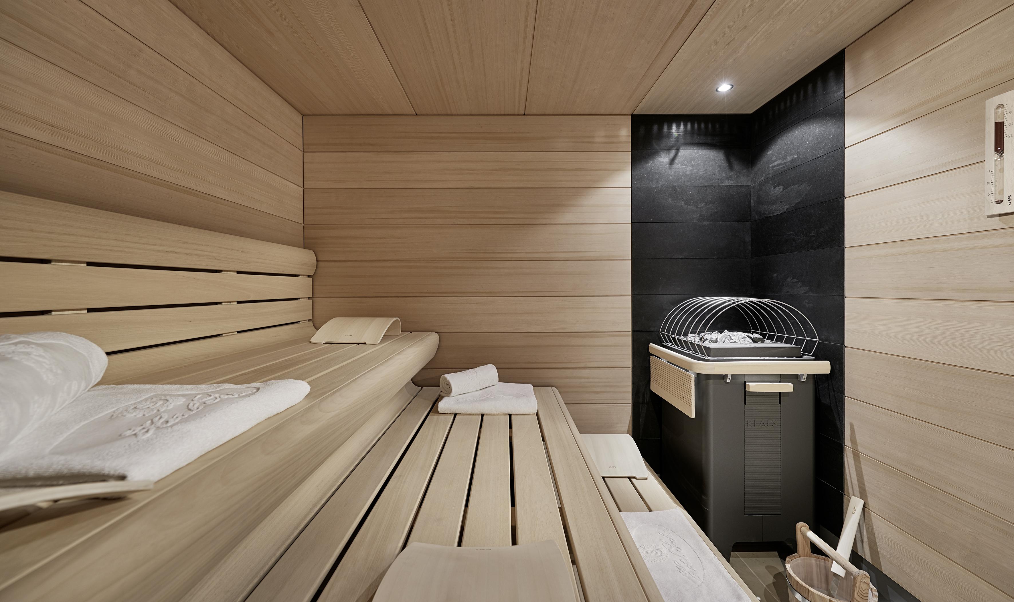 Hotel Sacher Salzburg Eksteriør bilde A modern Finnish sauna